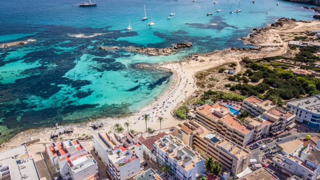 דירות אס פוחולס Apartamento Sa Varadero 2D Vista Mare Laterale מראה חיצוני תמונה