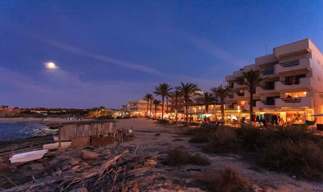 דירות אס פוחולס Apartamento Sa Varadero 2D Vista Mare Laterale מראה חיצוני תמונה